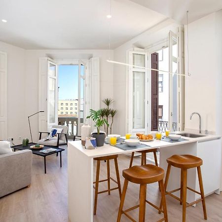 Apartamentos Thyssen Cisneros By Rent Me Málaga Extérieur photo