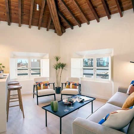 Apartamentos Thyssen Cisneros By Rent Me Málaga Extérieur photo