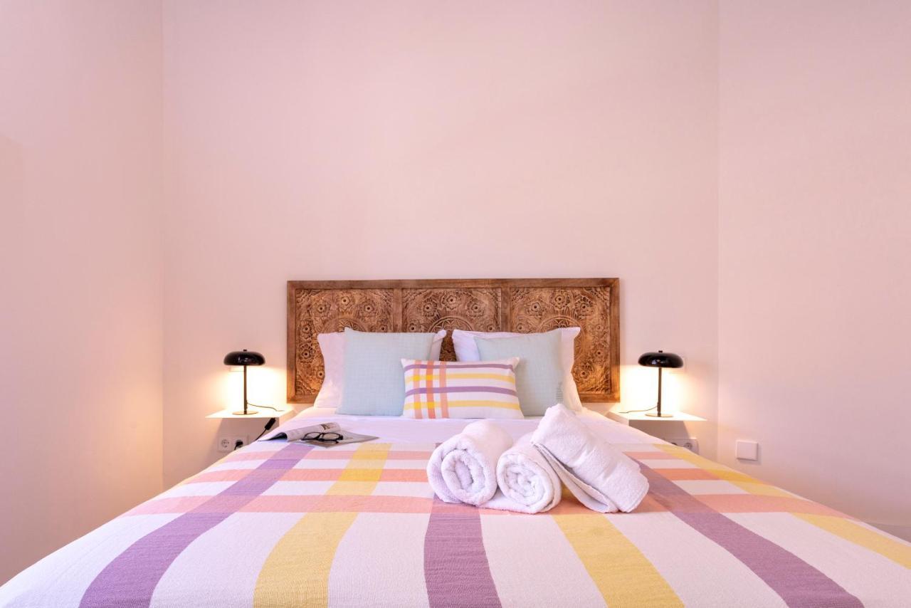 Apartamentos Thyssen Cisneros By Rent Me Málaga Extérieur photo